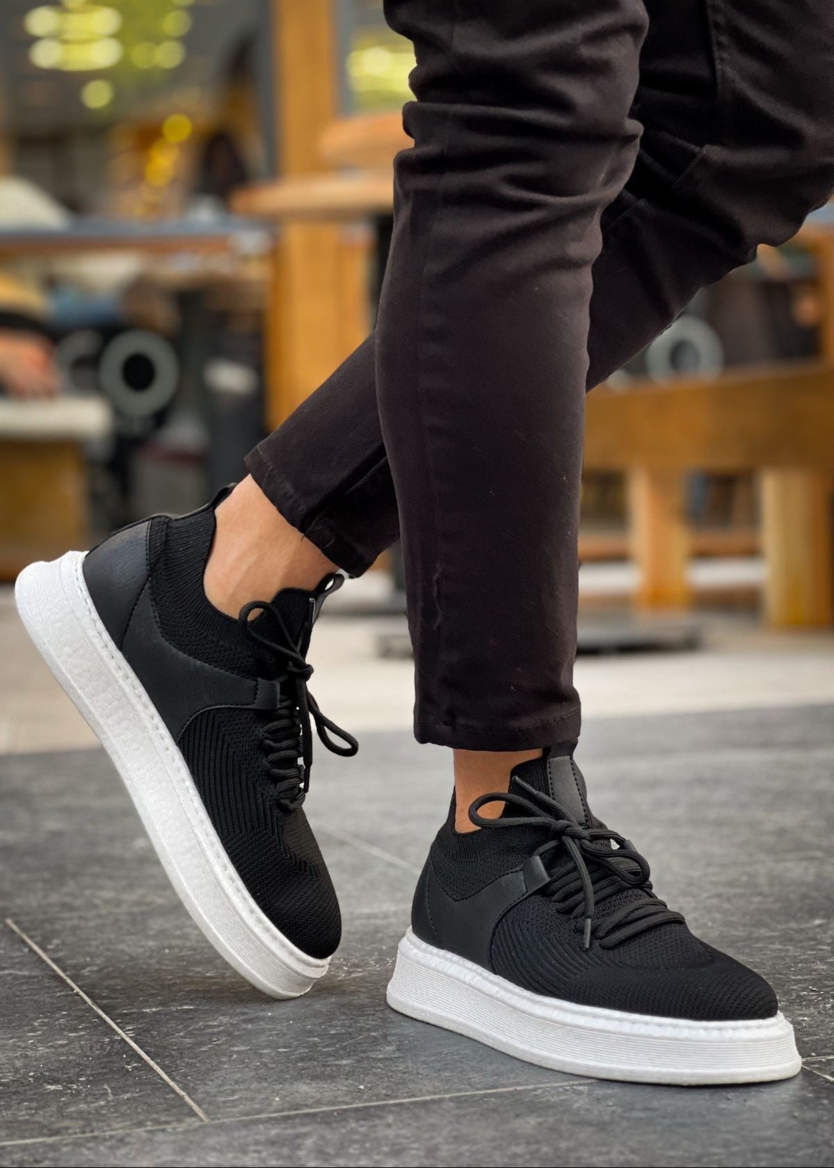 Madrid Noir White casual sneaker in black and white by Apollo Moda, view 6